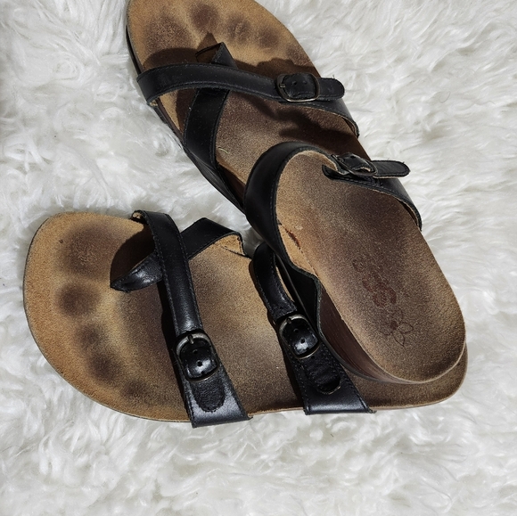 SAS Shelly sandles - Picture 3 of 4